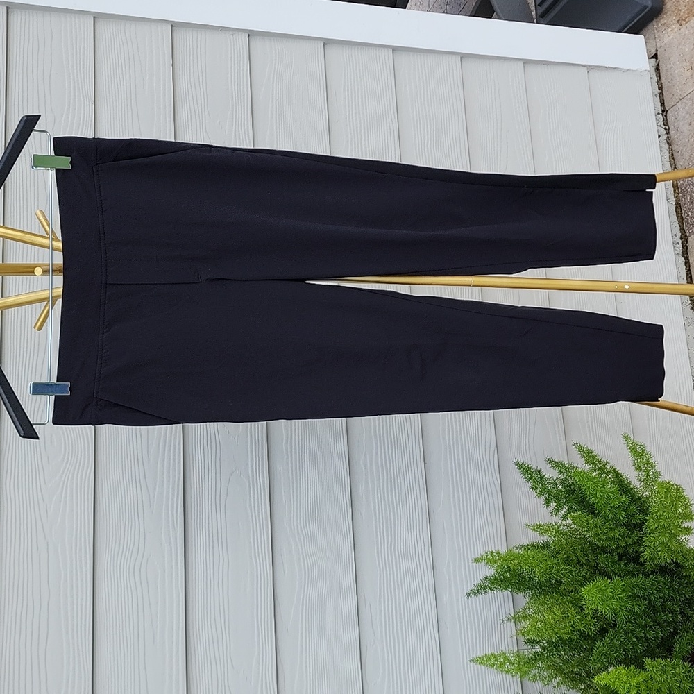 Black athleta Brooklyn ankle pants size 6